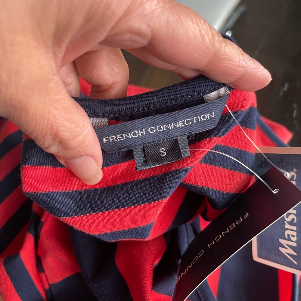 French connection Blue And Red Stripped Sleeveless Top Size S.  Brand New - Picture 3 of 3